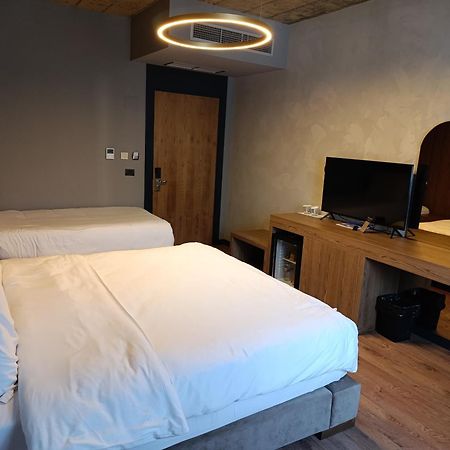 Toka Hotel Restaurant Udenisht 외부 사진
