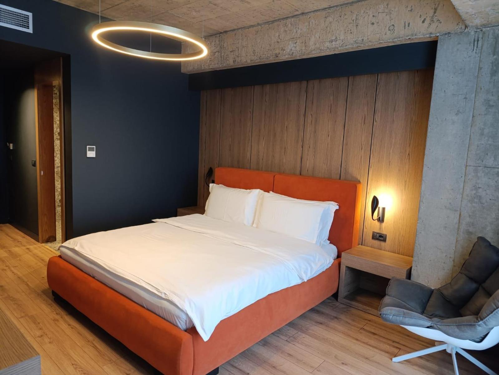 Toka Hotel Restaurant Udenisht 외부 사진